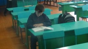 Пойман за чтением