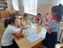 игра "Финсловарь"