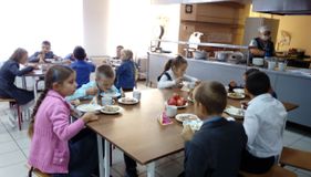 Приём пищи детьми