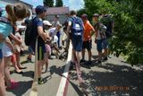 Трудная работа пожарного. Крутим рукава...