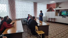 общешкольное родительское собрание  с включением вопросов: «Предупреждение суицида детей и подростков», ответственный  педагог-психолог Коношко О.В. 