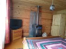 комната 2 (с камином), коттедж "Пулонга"