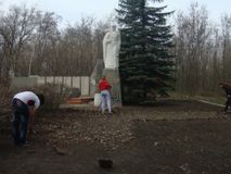 Год добрых дел апрель