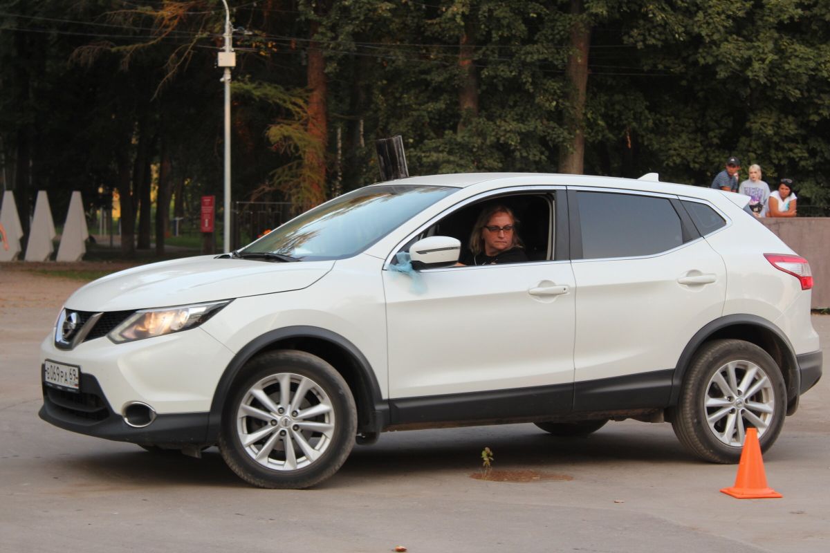 Первый конкурс «Автоледи»