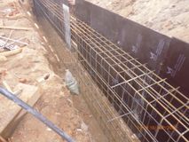 Устройство каркаса для монолитного фундамента