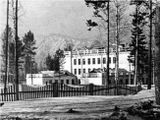 1959 год. Первое здание школы