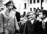 25 сентября 1963 год. Юрий Гагарин с учащимися школы №2