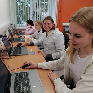 Выпускники 2025 года проходят первичную аккредитацию