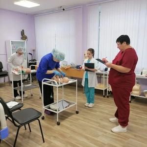Выпускники проходят дифференцированный зачет после практики