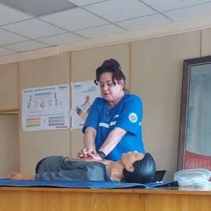 Занятия по СЛР для сотрудников промышленных предприятий