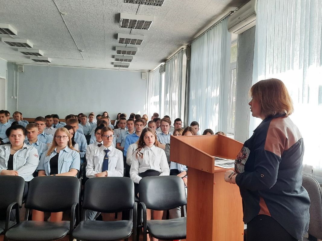 Ульяново колледж. Колледж автошкола Переславль. Преподаватель автошколы. Автошкола от техникума Северобайкальск.