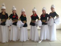 детский казахский ансамбль "Гульдер" старшая группа