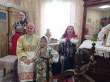 Народный фольклорный семейный ансамбль "Борлочек"