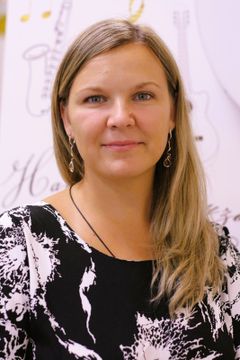 Попова Елена Анатольевна