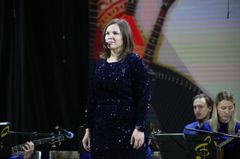 Попова Елена Анатольевна