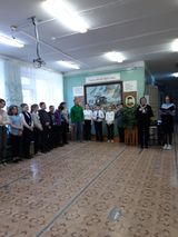 Торжественная линейка Памяти павшим .