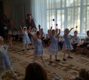 Познавательно-музыкальное мероприятие "Дети войны". Средняя группа. Воспитатель Юрова Н.В.