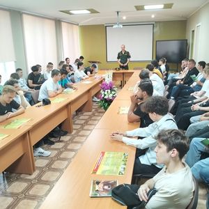 Встреча с представителями Саратовского высшего артиллерийского командного училища