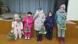 Собрались вешать кормушки