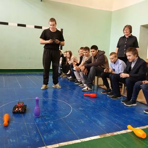 Соревнования по робототехнике!