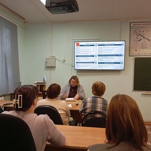 Вопросы внедрения эксперимента по расширению доступности СПО в Тверской области обсудили на совещании при директоре