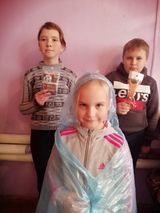 Меньшенины Татьяна и Вероника, Хотенов Илья