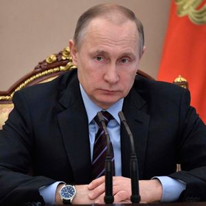 Президент России Владимир Путин подписал указ о праздновании Дня среднего профессионального образования