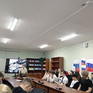 Сохраняя память: Сталинградская битва  В техникуме прошел урок памяти, посвящённый одному из ключевых событий Великой Отечественной войны – Сталинградской битве. 83 года назад, 2 февраля, советские войска совершили невозможное - отстояли город Сталинград 