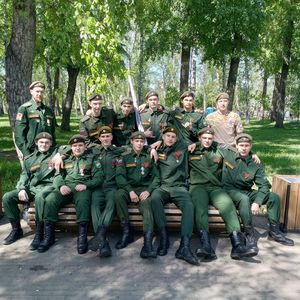 Юные патриоты Юрюзани на областном смотре «Салют, Победа!» 15 мая 2026 года юноши Юрюзанского технологического техникума с честью представили своё учебное заведение на ежегодном областном смотре строя и песни «Салют, Победа»!, проходившем в г. Челябинск Н