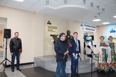 Приветствие от члена Правления Ломоносовского фонда Павла Журавлева