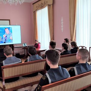 Курсанты АМИ стали зрителями документальных фильмов