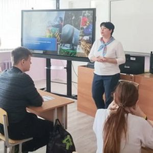 Постройте карьеру вместе с профессионалами!