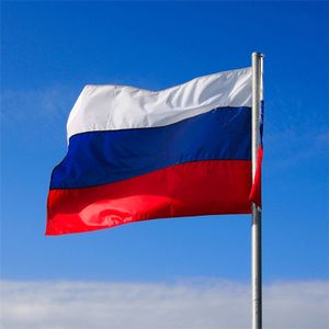 Церемония поднятия флага России