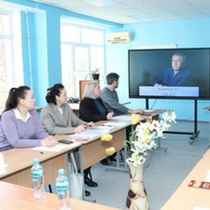 Круглый стол