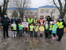 Акция "Пристегнись и улыбнись"