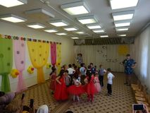 Международный женский День