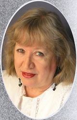 Лилия Алексеевна Степанова – директор ансамбля «Кантеле», заслуженный работник культуры России, заслуженный работник культуры Карелии