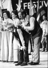 Максим Гаврилов дает автограф. Гастроли в Германии