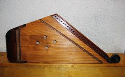 Кантеле-прима. Мастер А.Александров. Фото 2006 года