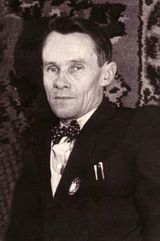 Лев Афанасьевич Косинский — талантливый дирижер, тонкий интерпретатор музыки, высокообразованный человек, чуткий музыкант и педагог