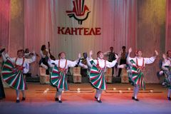 Финский танец «Летка-Йенька». Фото 2004 года