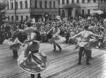 Выступление артистов ансамбля на комбинате «Трехгорная мануфактура»