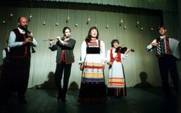 Финский инструментальный ансамбль «Пелиманнит», солистка Татьяна Перонь