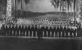 Сводный хор участников Декады на заключительном концерте в Кремлевском театре 1 сентября 1959