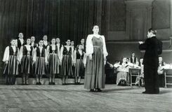 Солистка – Милица Кубли. Москва, зал имени П.Чайковского, 21 февраля 1949 года