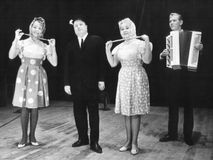 Русское шуточное трио «Нечетное число»: Раиса Грицан, Александр Филинов, Роза Рудакова