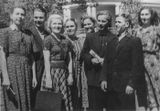 «Кантеле» в Средней Азии, 1953. Четвертая слева – Люция Теппонен