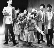 «Олонецкие ребята». Середина 1960-х гг. Солисты — Евгений Скачков и Вера Малафеева