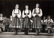 Вокальное трио: Люция Теппонен, Серафима Рыбалко и Милица Кубли