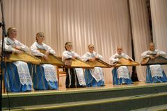 Ансамбль кантелистов Молодежной студии (руководитель — Н.П.Акулишнина). 2006 г.